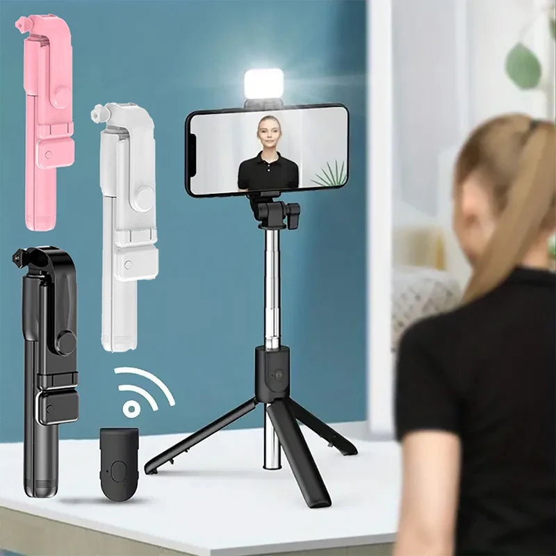 GlamGlow Selfie Stick